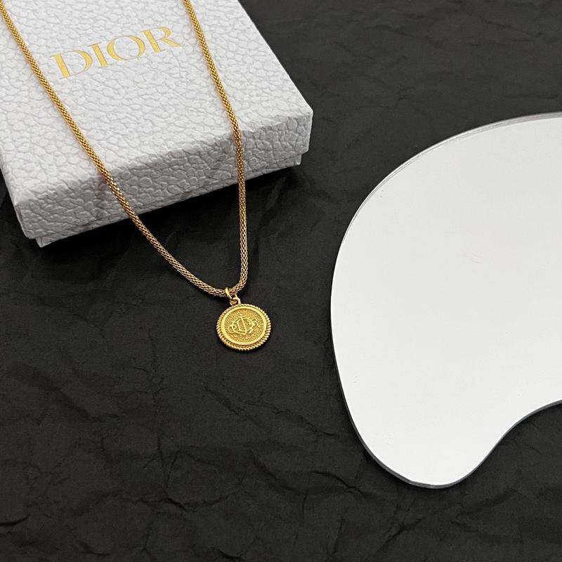 Dior Necklace 05lyr516